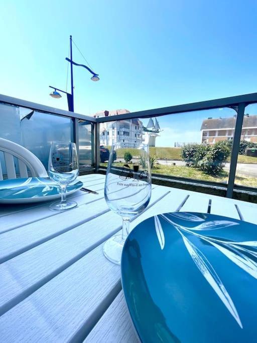 A 50m A Pieds De La Apartment